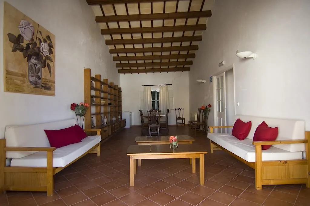 El Claustre De Ciutadella Hostel
