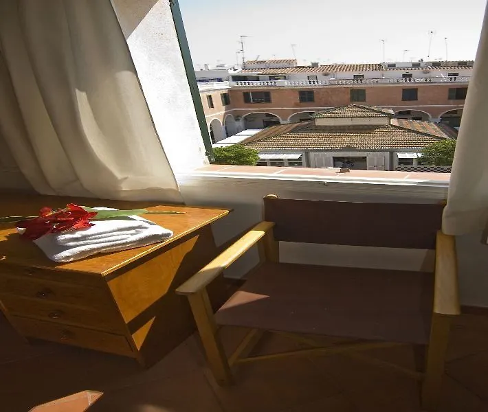 El Claustre De Ciutadella Hostel