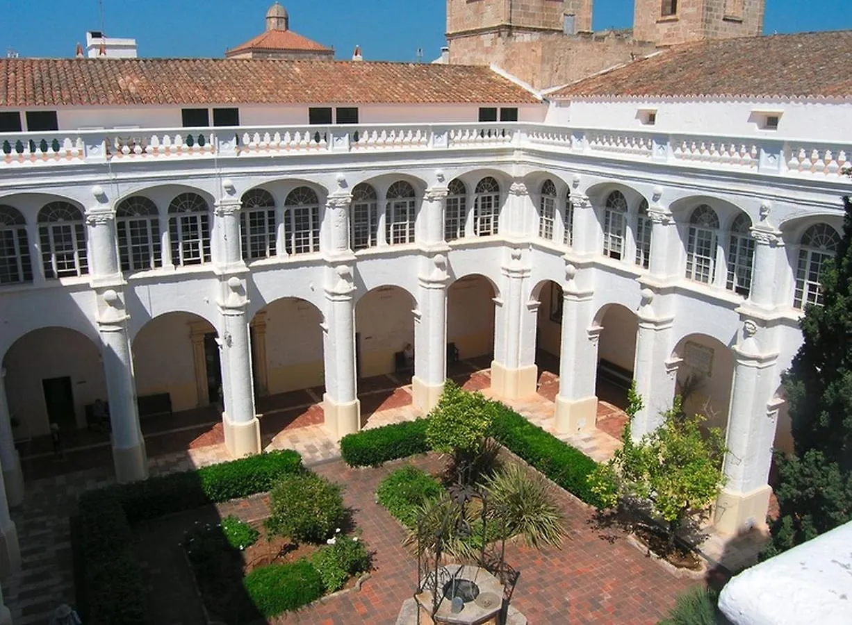 El Claustre De Ciutadella Hostel Spain